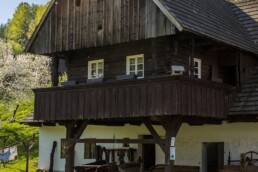 zabytkowy zajazd w skansenie